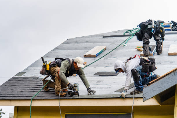 Professional Gutter Installation technician working in East Killingly, CT